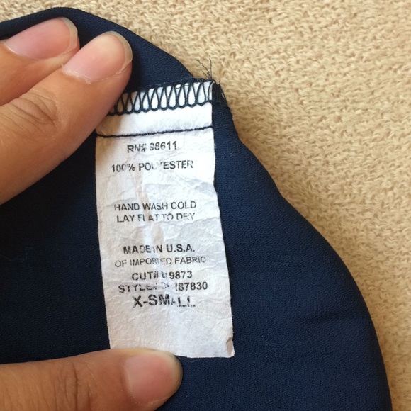 Abbeline Floral Romper - Picture 7 of 7